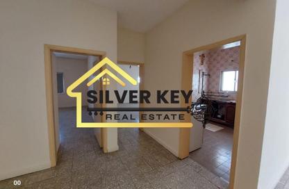 Apartment - 2 Bedrooms - 2 Bathrooms for rent in Abu Shagara building - Abu shagara - Sharjah