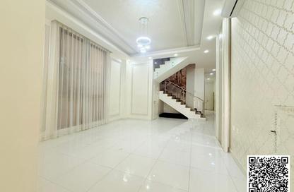 Villa - 5 Bedrooms - 7 Bathrooms for rent in Al Yasmeen 1 - Al Yasmeen - Ajman
