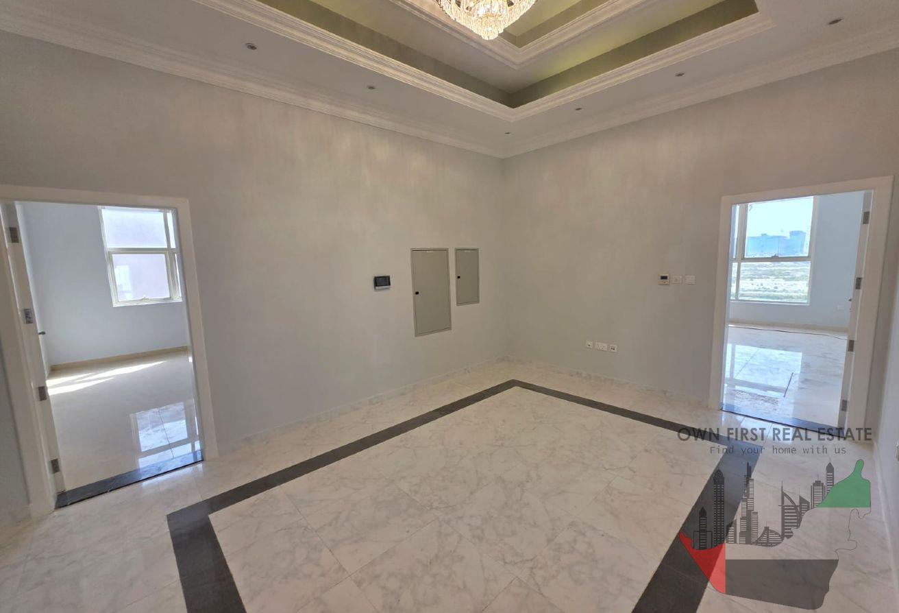 EXCLUSIVE PROPERTY | KEYS IN HAND photo 17