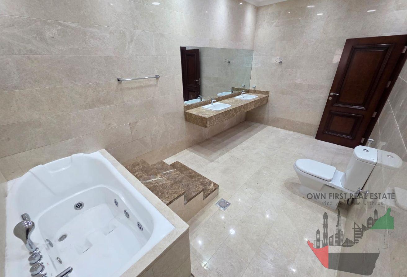 EXCLUSIVE PROPERTY | KEYS IN HAND photo 8