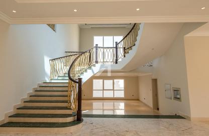 Villa - 6 Bedrooms - 5 Bathrooms for rent in Nad Al Sheba Gardens Phase 4 - Nad Al Sheba 1 - Nad Al Sheba - Dubai