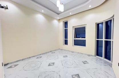 Villa - 4 - 6 for sale in Al Helio 1 - Al Helio - Ajman Villa - 4 - 6 for sale in Al Helio 1 - Al Helio - Ajman
