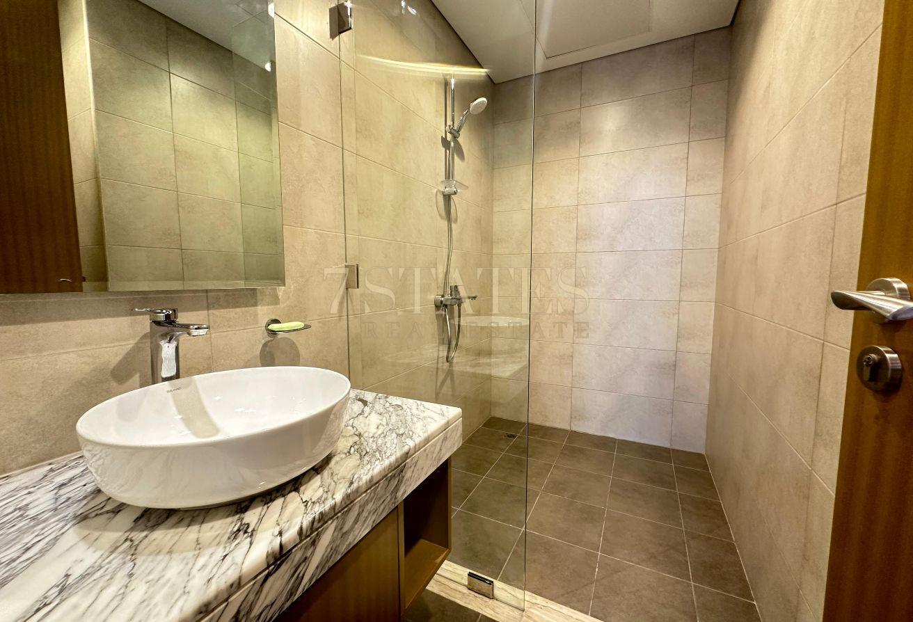 HIGH FLOOR | CITY VIEW | WELL MAINTAINED photo 8