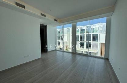 Villa - 4 Bedrooms - 5 Bathrooms for rent in Ixora - Al Barari - Dubai