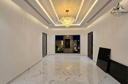 Villa - 5 - 7 for sale in Al Zaheya Gardens - Al Zahya - Ajman