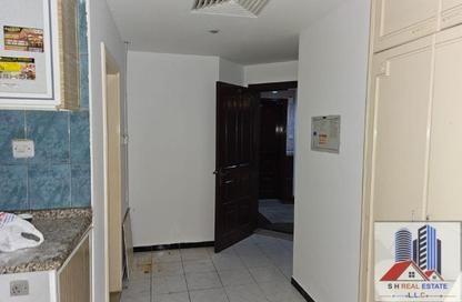 Apartment - Studio - 1 for rent in Abu shagara - Sharjah Apartment - Studio - 1 for rent in Abu shagara - Sharjah