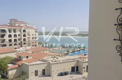 شقة - 3 غرف نوم - 4 حمامات للايجار في شور - مساكن اللؤلؤة في السعديات - جزيرة السعديات - أبوظبي