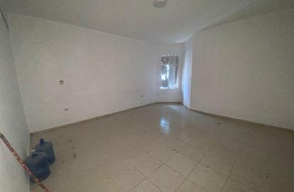 Apartment - 1 Bedroom - 2 Bathrooms for rent in Al Rashidiya Towers - Al Rashidiya - Ajman Downtown - Ajman