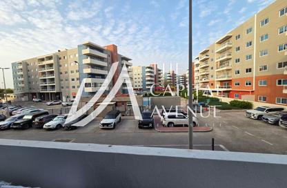 Apartment - 3 Bedrooms - 4 Bathrooms for sale in Tower 1 - Al Reef Downtown - Al Reef - Abu Dhabi