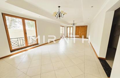 Villa - 4 Bedrooms - 5 Bathrooms for rent in Al Safa 1 Villas - Al Safa 1 - Al Safa - Dubai Villa - 4 Bedrooms - 5 Bathrooms for rent in Al Safa 1 Villas - Al Safa 1 - Al Safa - Dubai