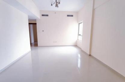 Apartment - 2 Bedrooms - 3 Bathrooms for rent in Al Khair Building - Dubai Silicon Oasis - Dubai