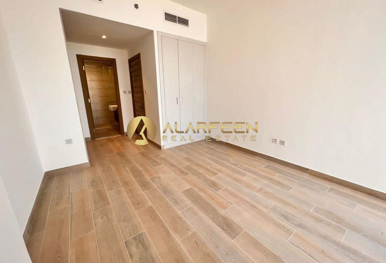 Higher Floor | Spacious Layout | Call Now photo 3