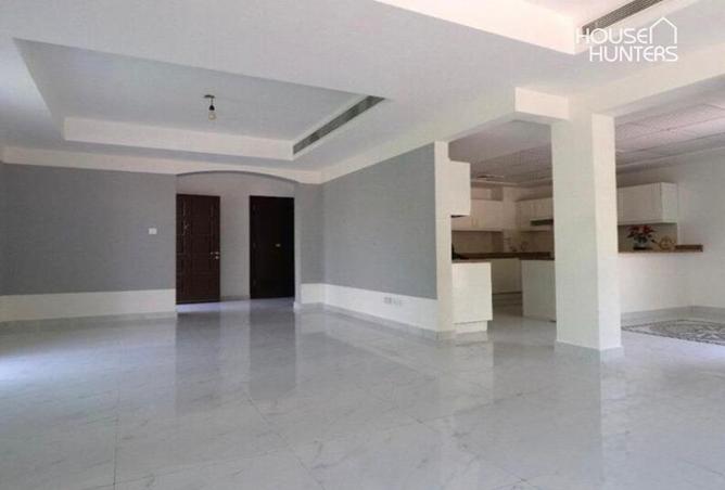 64402488 - Property Image 2