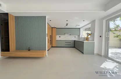 فيلا - 2 غرف نوم - 3 حمامات للايجار في الينابيع 3 - الينابيع - دبي