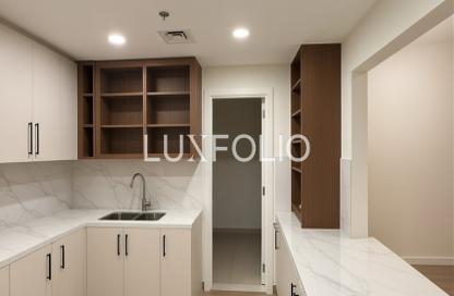 Apartment - 3 - 3 for rent in The Regent - Town Square - Dubai