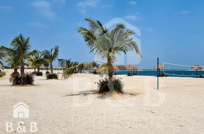 Apartment - 1 Bedroom - 2 Bathrooms for rent in Fayrouz - Bab Al Bahar - Al Marjan Island - Ras Al Khaimah