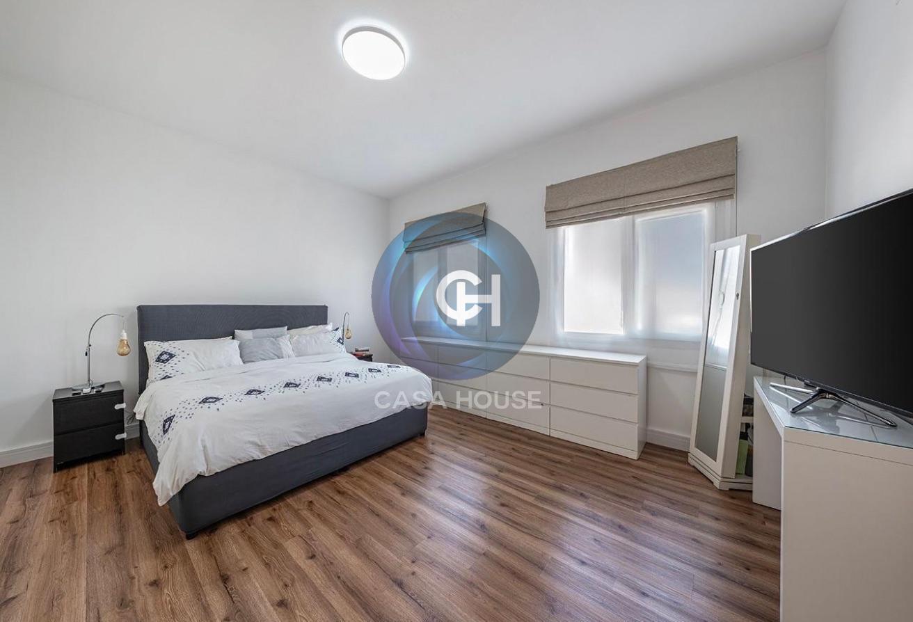 Newly Upgraded - Family Friendly Space - Available photo 12