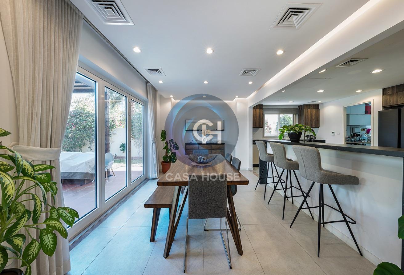 Newly Upgraded - Family Friendly Space - Available photo 3