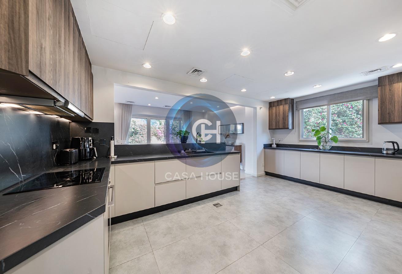 Newly Upgraded - Family Friendly Space - Available photo 9