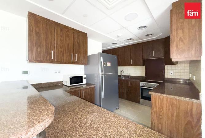 130671215 - Property Image 3