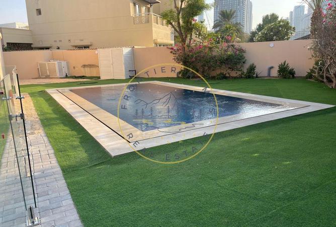 62075230 - Property Image 3