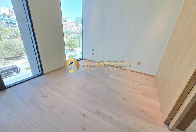 114609734 - Property Image 3