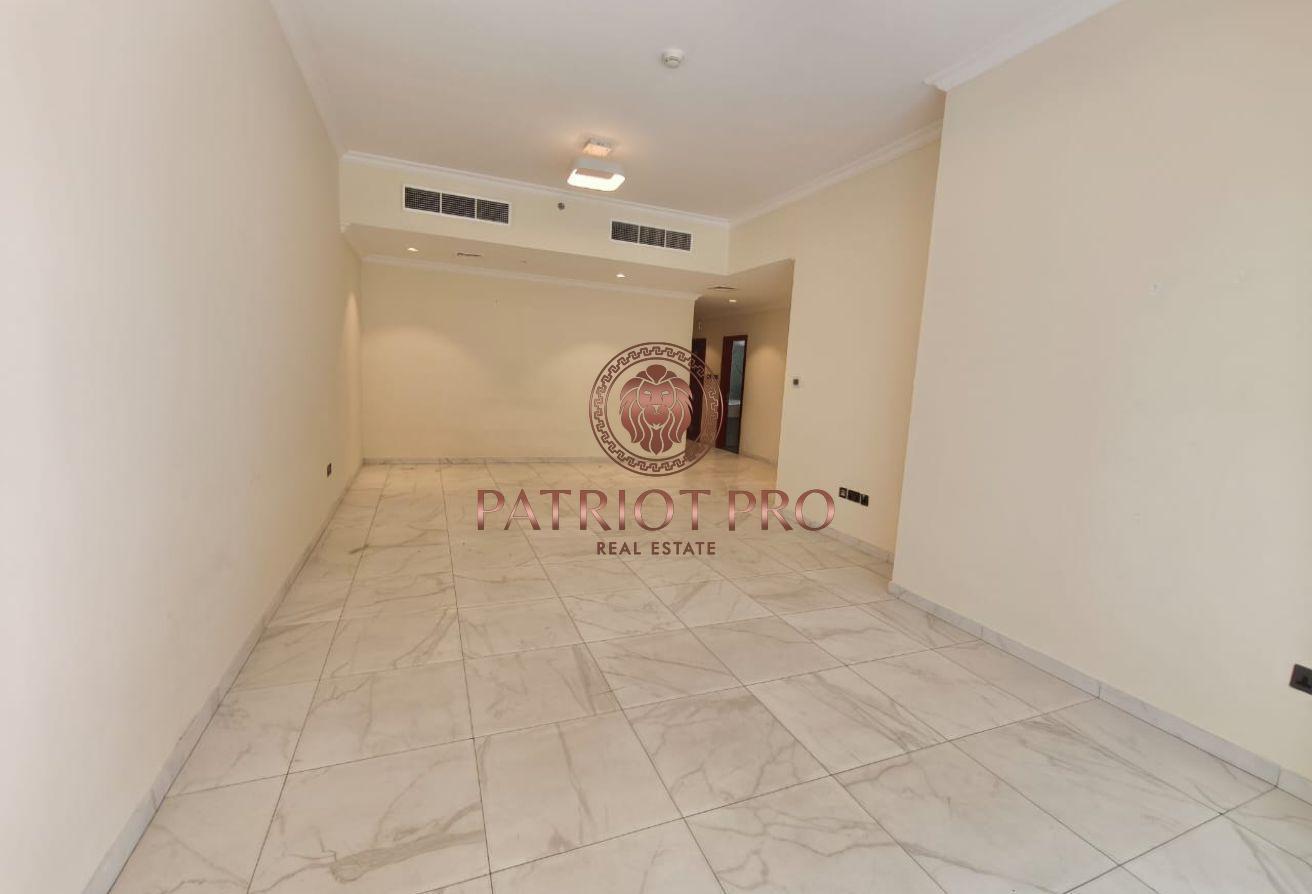 Close to Metro I Pet Friendly I New Building photo 2