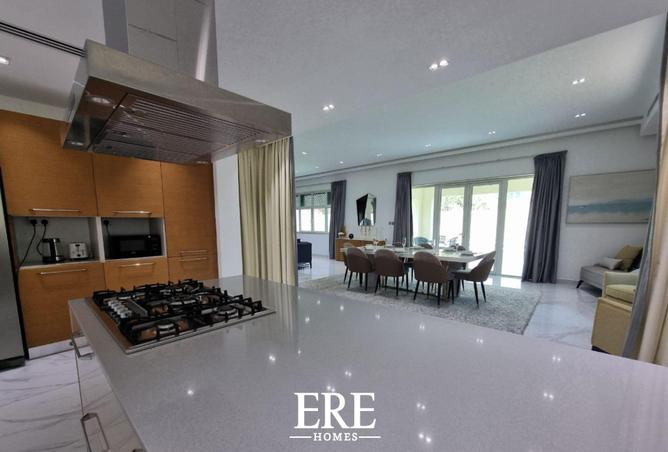 83218849 - Property Image 3