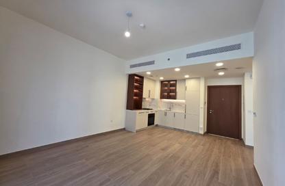 Apartment - 1 - 1 for rent in The Mayfair - Town Square - Dubai