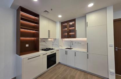Apartment - 1 - 1 for rent in The Mayfair - Town Square - Dubai