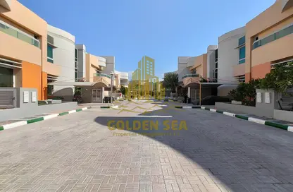 Villa - 5 Bedrooms - 6 Bathrooms for rent in Ministries Complex - Khalifa Park - Eastern Road - Abu Dhabi Villa - 5 Bedrooms - 6 Bathrooms for rent in Ministries Complex - Khalifa Park - Eastern Road - Abu Dhabi