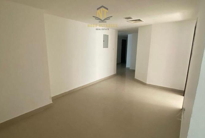 2OxV6jWhCS0 - Property Image 2