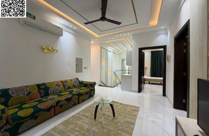 Villa - 5 Bedrooms - 6 Bathrooms for rent in Al Yasmeen 1 - Al Yasmeen - Ajman