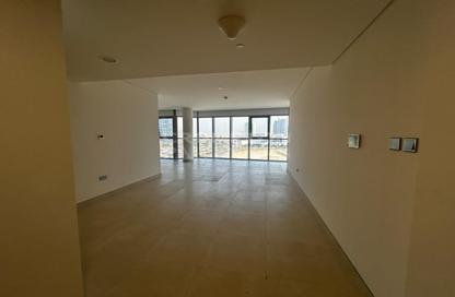 Apartment - 3 Bedrooms - 3 Bathrooms for rent in Radiant Square - City Of Lights - Al Reem Island - Abu Dhabi Apartment - 3 Bedrooms - 3 Bathrooms for rent in Radiant Square - City Of Lights - Al Reem Island - Abu Dhabi