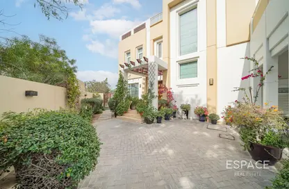 Villa - 4 Bedrooms - 6 Bathrooms for sale in Naseem - Mudon - Dubai