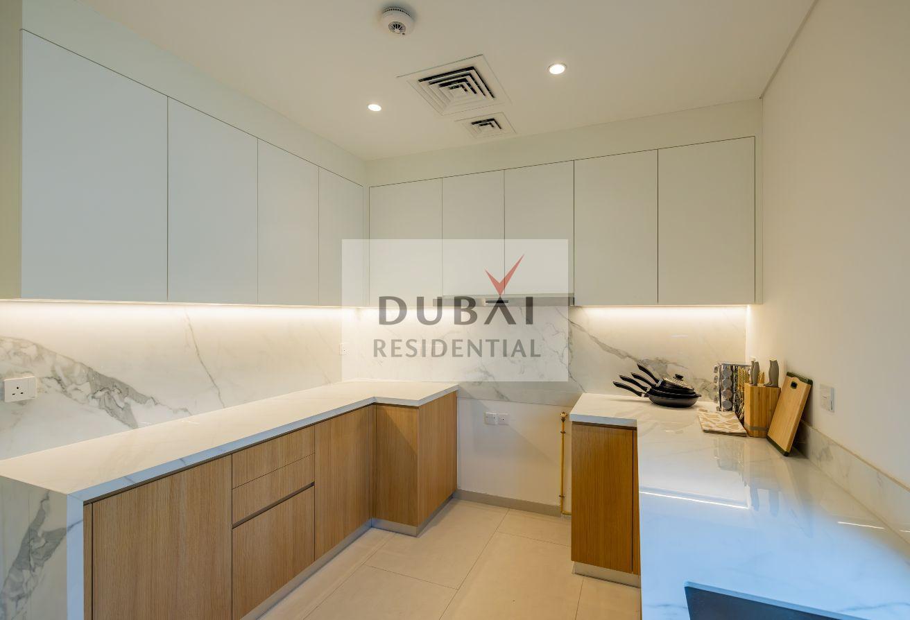 Townhouse with Private Garden at Jebel Ali Village photo 26