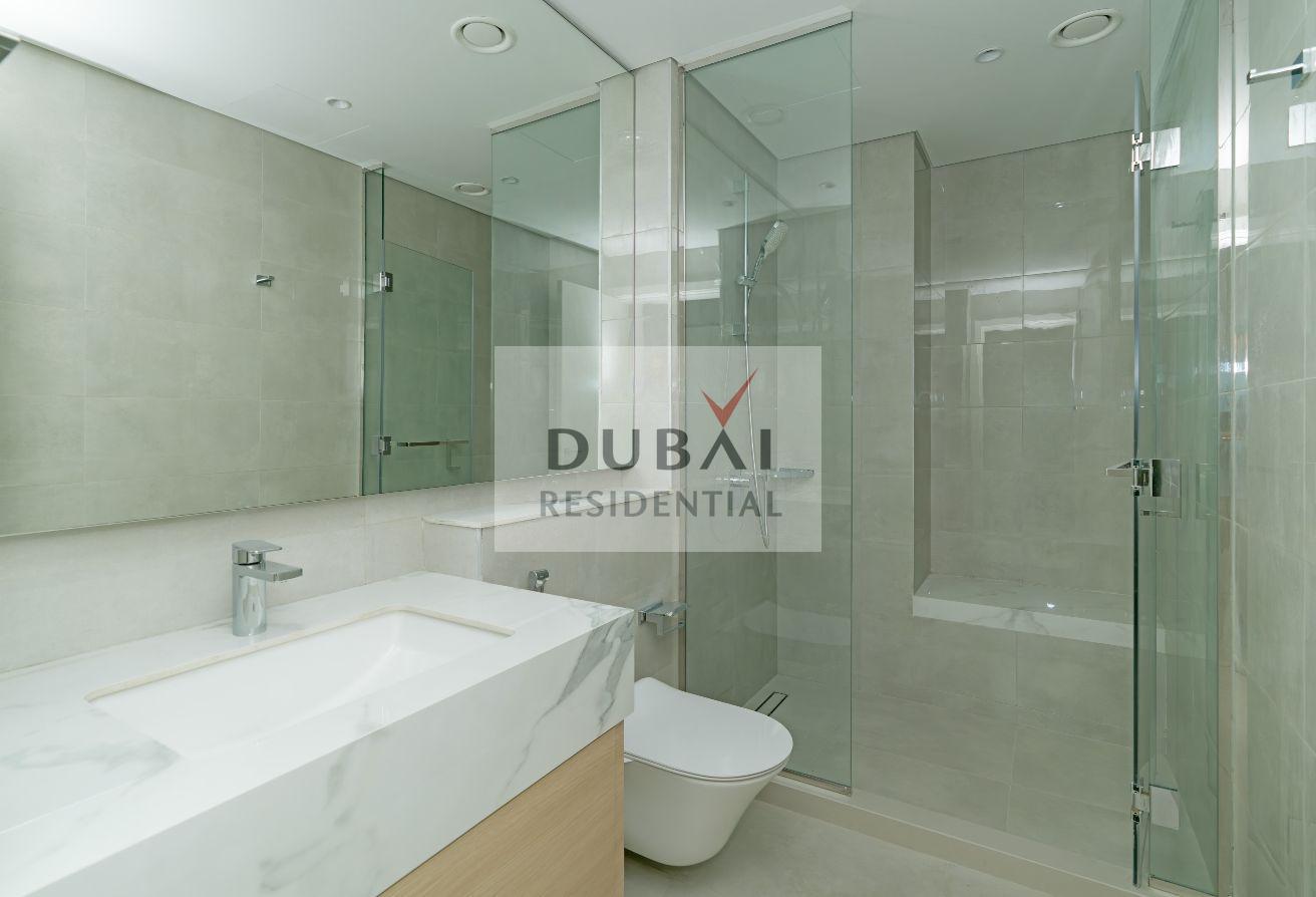 Townhouse with Private Garden at Jebel Ali Village photo 13