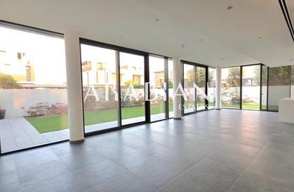 Villa - 5 Bedrooms - 6 Bathrooms for rent in June - Arabian Ranches 3 - Dubai
