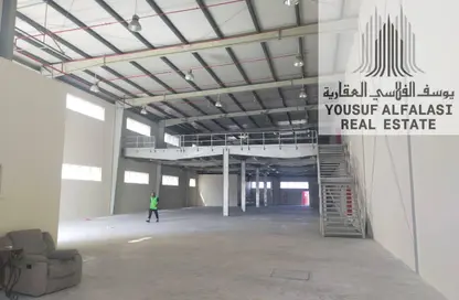 مستودع - استوديو - 4 حمامات للايجار في أم الثعوب - أم القيوين