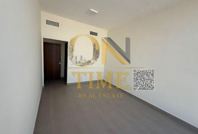137882469 - Property Image 3