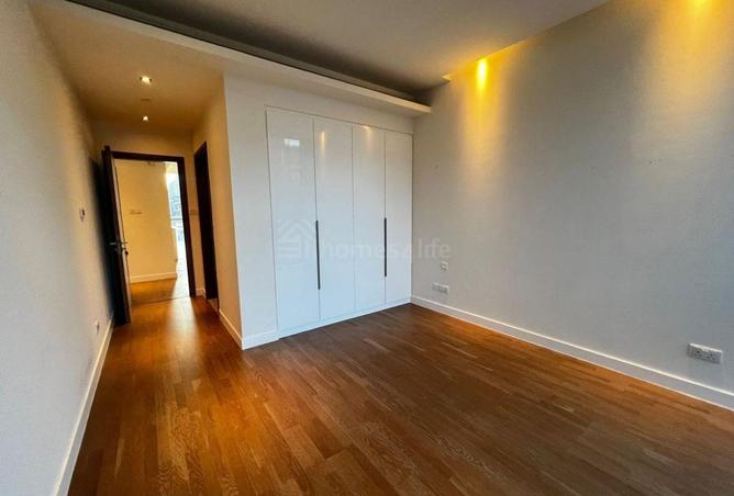 88743018 - Property Image 2