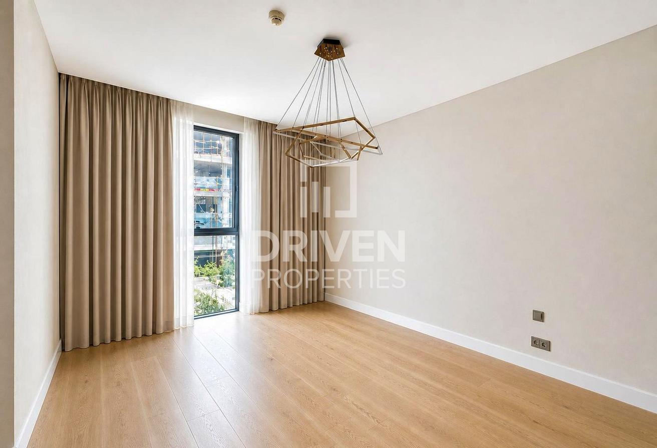 Spacious | Large Terrace | Beautiful Design photo 8