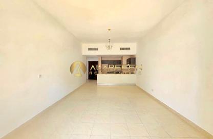 Apartment - 1 Bedroom - 2 Bathrooms for rent in La Fontana - Arjan - Dubai