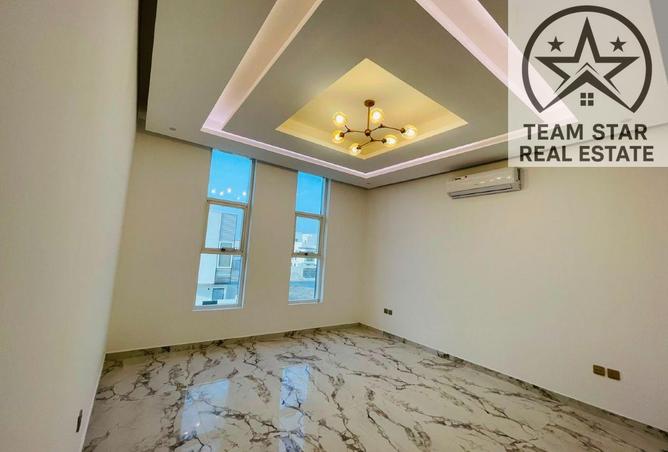 136072406 - Property Image 3