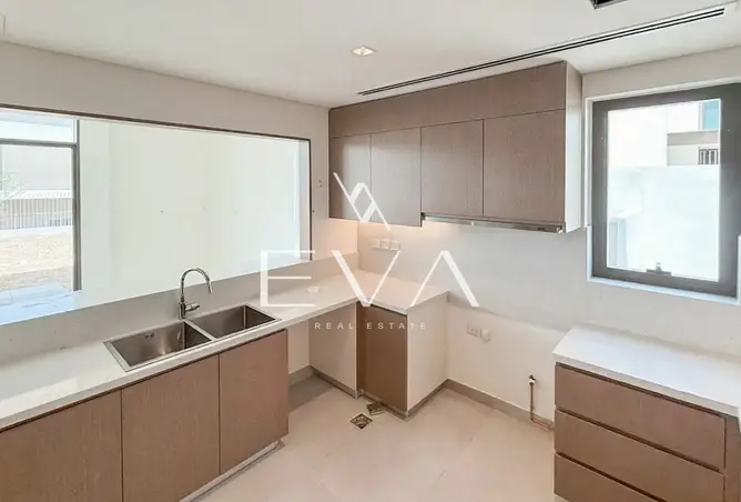 156912599 - Property Image 3