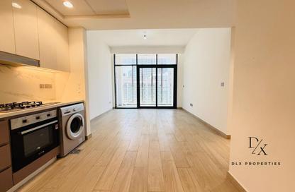 Apartment - 2 Bedrooms - 2 Bathrooms for rent in Azizi Riviera 40 - Azizi Riviera - Meydan One - Meydan - Dubai