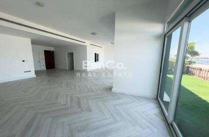 Villa - 5 Bedrooms - 6 Bathrooms for rent in Palma Residences - Palm Jumeirah - Dubai