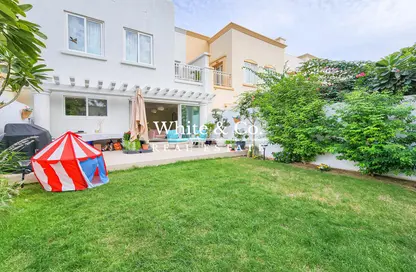 فيلا - 2 غرف نوم - 3 حمامات للبيع في الينابيع 4 - الينابيع - دبي