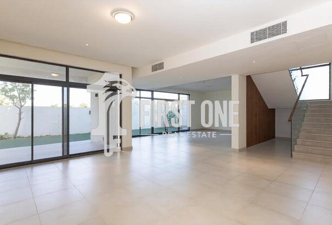 103710236 - Property Image 2