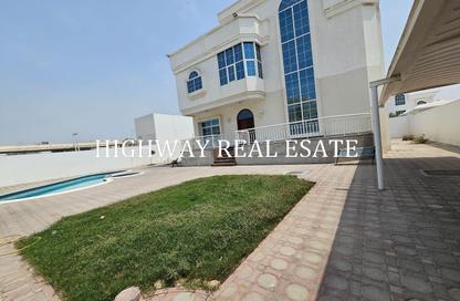 Villa - 5 - 7 for rent in Al Goaz - Wasit - Sharjah